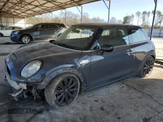 2015 MINI Hardtop S with VIN WMWXP7C58F2A38552, listed as a Copart auction lot 44052915 with 65,588 mi miles and Salvage Title. Bid and sale history available at DreamBid. Image 1.