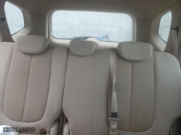 2007 Kia Rondo EX with VIN KNAFG526677042238, listed as a Copart auction lot 70869634 with 152,464 mi miles and Salvage Title. Bid and sale history available at carsss.com. Image 10.