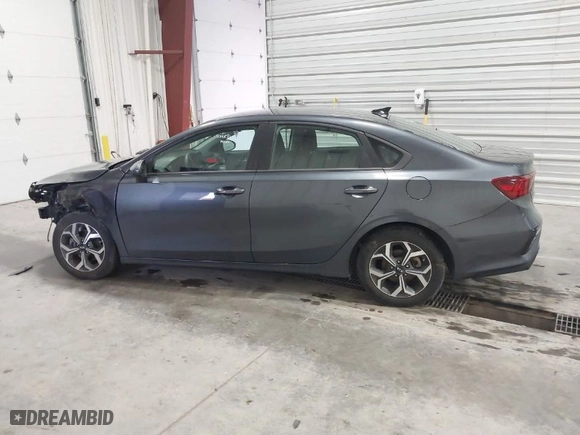 2021 Kia Forte LXS with VIN 3KPF24AD0ME404393, listed as a IAAI auction lot 41598960 with NaN miles. Bid and sale history available at carsss.com. Image 15.