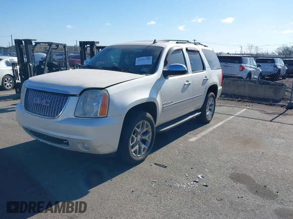 2009 GMC Yukon SLT 4SB with VIN 1GKFK33079R251967, listed as a IAAI auction lot 41901508 with 186,900 mi miles and . Bid and sale history available at DreamBid. Image 17.