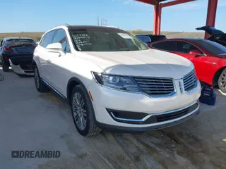 2017 Lincoln MKX Reserve with VIN 2LMPJ6LR6HBL52244, listed as a IAAI auction lot 41908684 with 77,886 mi miles. Bid and sale history available at carsss.com. Image 1.