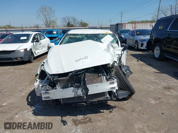 2020 Nissan Altima 2.5 S with VIN 1N4BL4BV7LN319960, listed as a IAAI auction lot 41977717 with 1 mi miles. Bid and sale history available at carsss.com. Image 11.