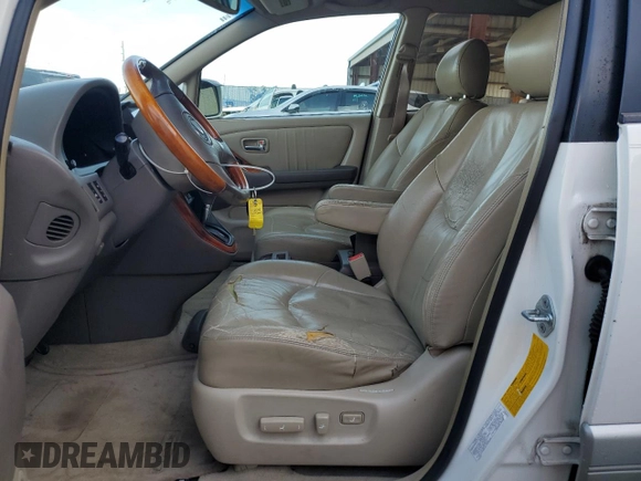 2001 Lexus RX 300 with VIN JTJGF10U910090754, listed as a Copart auction lot 61542215 with 154,865 mi miles and Salvage title. Bid and sale history available at DreamBid. Image 7.