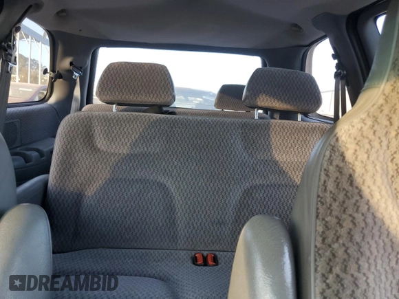 1999 Dodge Caravan SE with VIN 2B4GP45G1XR452379, listed as a Copart auction lot 75135564 with 203,927 mi miles and Salvage Title. Bid and sale history available at carsss.com. Image 10.