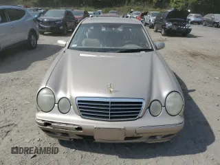 2001 Mercedes-Benz E-Class with VIN WDBJF65J71B362578, listed as a Copart auction lot 72223814 with 0 mi miles and Clean Title. Bid and sale history available at carsss.com. Image 5.