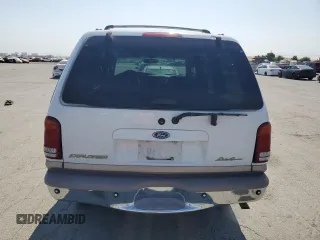 2000 Ford Explorer Eddie Bauer с VIN 1FMDU84P2YZB86557, выставлен на аукционе Copart как лот 59590365 с пробегом 140 872 миль миль и Списание • Salvage title. История ставок и продаж доступна на DreamBid. Изображение 6.