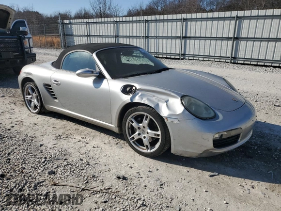 2005 Porsche Boxster z VIN WP0CA298X5U712840, wystawiony jako Copart lot #42501855 z przebiegiem 112 123 mil mil oraz Czysty tytuł • Clean title. Historia ofert i sprzedaży dostępna na DreamBid. Obrazek 4.