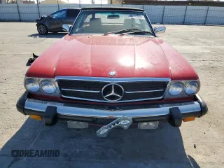 1989 Mercedes-Benz 560 SL with VIN WDBBA48D7KA103478, listed as a Copart auction lot 46119905 with 149,105 mi miles and Salvage Title. Bid and sale history available at DreamBid. Image 5.