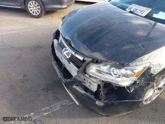 2014 Lexus CT 200h Hybrid with VIN JTHKD5BH1E2176451, listed as a IAAI auction lot 41520912 with 150,881 mi miles. Bid and sale history available at carsss.com. Image 6.