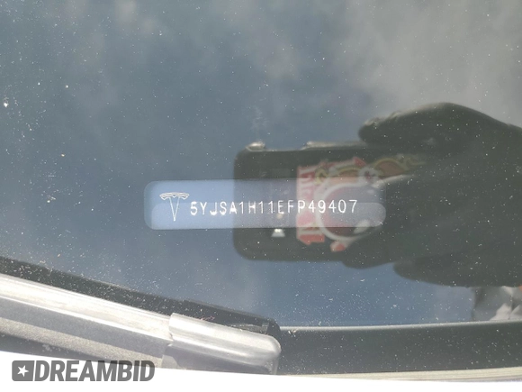 2014 Tesla Model S 60 with VIN 5YJSA1H11EFP49407, listed as a Copart auction lot 52215955 with 109,827 mi miles and Salvage Title. Bid and sale history available at DreamBid. Image 12.