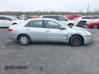 2005 Honda Accord LX z VIN 1HGCM56445A180496, wystawiony jako IAAI lot #42006457 z przebiegiem 163 206 mil mil oraz . Historia ofert i sprzedaży dostępna na DreamBid. Obrazek 13.