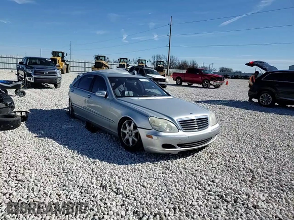 2006 Mercedes-Benz S 500 с VIN WDBNG84J26A475802, выставлен на аукционе Copart как лот 88265225 с пробегом Не указан миль и Списание • Salvage title. История ставок и продаж доступна на DreamBid. Изображение 10.