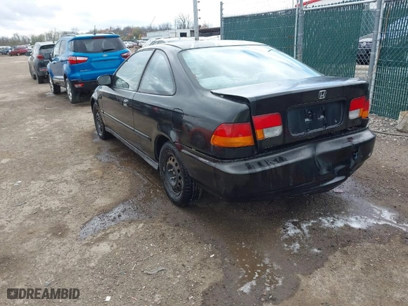 1997 Honda Civic EX with VIN 1HGEJ8242VL044722, listed as a IAAI auction lot 42045941 with 266,481 mi miles. Bid and sale history available at carsss.com. Image 3.
