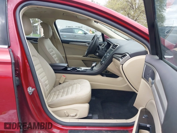 2015 Ford Fusion SE with VIN 3FA6P0HD0FR110350, listed as a IAAI auction lot 42069744 with 114,513 mi miles. Bid and sale history available at carsss.com. Image 5.