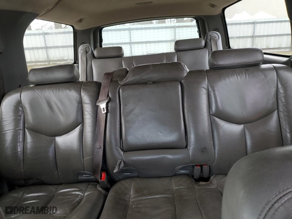 2003 Chevrolet Suburban Z71 with VIN 3GNFK16T03G198646, listed as a Copart auction lot 50222195 with 245,860 mi miles and Salvage Title. Bid and sale history available at carsss.com. Image 10.