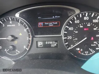 2015 Nissan Altima 2.5 SV with VIN 1N4AL3AP5FC231479, listed as a IAAI auction lot 40971914 with 83,963 mi miles. Bid and sale history available at carsss.com. Image 7.