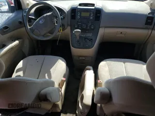 2010 Kia Sedona LX with VIN KNDMG4C31A6337771, listed as a Copart auction lot 54542215 with 128,825 mi miles and Clean Title. Bid and sale history available at carsss.com. Image 8.