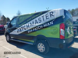 2019 Ford Transit z VIN 1FTYR1ZM1KKA72014, wystawiony jako IAAI lot #41727141 z przebiegiem 79 664 mil mil oraz . Historia ofert i sprzedaży dostępna na DreamBid. Obrazek 14.