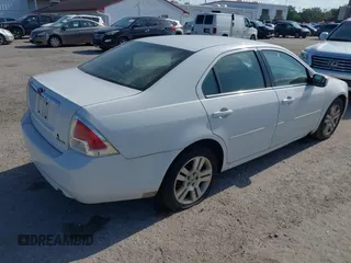 2007 Ford Fusion SEL with VIN 3FAHP081X7R122649, listed as a IAAI auction lot 42095537 with 161,837 mi miles. Bid and sale history available at carsss.com. Image 4.