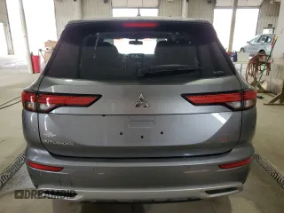 2023 Mitsubishi Outlander SE z VIN JA4J4UA86PZ057243, wystawiony jako Copart lot #53845105 z przebiegiem 8 628 mil mil oraz Szkoda całkowita • Salvage title. Historia ofert i sprzedaży dostępna na DreamBid. Obrazek 6.