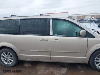 2016 Dodge Grand Caravan SXT with VIN 2C4RDGCG3GR181785, listed as a IAAI auction lot 41570826 with 138,526 mi miles. Bid and sale history available at carsss.com. Image 13.