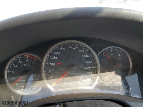 2004 Pontiac Grand Prix GT1 with VIN 2G2WP522241199861, listed as a Copart auction lot 87471424 with 240,233 mi miles and Salvage Title. Bid and sale history available at carsss.com. Image 9.