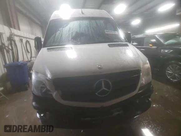 2014 Mercedes-Benz Sprinter Cargo EXT with VIN WD3PE8DC5E5838869, listed as a Copart auction lot 44846725 with 339,493 mi miles and Salvage Title. Bid and sale history available at carsss.com. Image 13.