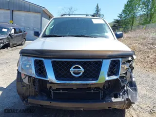 2011 Nissan Pathfinder SV with VIN 5N1AR1NN1BC626741, listed as a IAAI auction lot 41957479 with 204,128 mi miles. Bid and sale history available at carsss.com. Image 13.