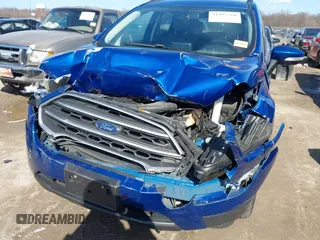 2020 Ford EcoSport SE with VIN MAJ3S2GE5LC326972, listed as a IAAI auction lot 41985268 with 31,461 mi miles. Bid and sale history available at carsss.com. Image 6.
