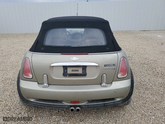 2007 MINI Cooper Convertible S with VIN WMWRH33557TL95520, listed as a Copart auction lot 47685045 with 95,619 mi miles and Clean Title. Bid and sale history available at carsss.com. Image 6.