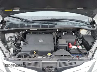 2013 Toyota Sienna XLE with VIN 5TDDK3DCXDS059061, listed as a IAAI auction lot 41777329 with 142,889 mi miles and . Bid and sale history available at DreamBid. Image 10.