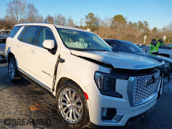2024 GMC Yukon Denali with VIN 1GKS2DKL2RR179219, listed as a IAAI auction lot 41218126 with 16,031 mi miles. Bid and sale history available at carsss.com. Image 1.