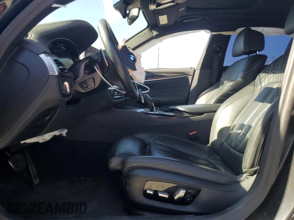 2023 BMW 5 Series M550i xDrive с VIN WBA13BK04PCM97306, выставлен на аукционе Copart как лот 76813754 с пробегом 19 259 миль миль и Списание • Salvage title. История ставок и продаж доступна на DreamBid. Изображение 7.
