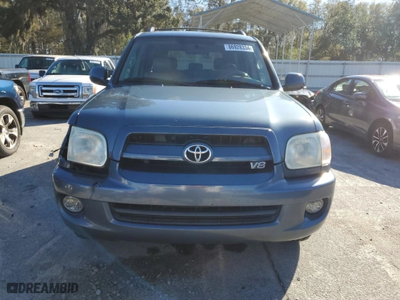 2007 Toyota Sequoia SR5 with VIN 5TDZT34A97S289227, listed as a Copart auction lot 86928334 with 180,217 mi miles and Salvage Title. Bid and sale history available at carsss.com. Image 5.