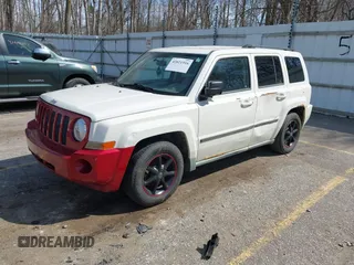 2010 Jeep Patriot Sport with VIN 1J4NT2GB5AD589535, listed as a IAAI auction lot 42021916 with 175,797 mi miles and . Bid and sale history available at carsss.com. Image 2.