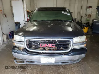 2004 GMC Yukon SLE with VIN 1GKEC13V54R143977, listed as a Copart auction lot 75962344 with 0 mi miles and Non Repairable. Bid and sale history available at carsss.com. Image 5.