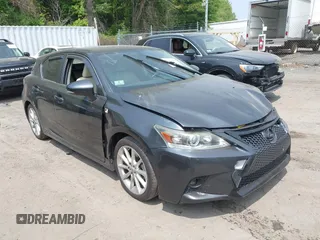2011 Lexus CT 200h с VIN JTHKD5BH9B2005734, выставлен на аукционе IAAI как лот 42424553 с пробегом 345 557 миль миль и . История ставок и продаж доступна на DreamBid. Изображение 1.