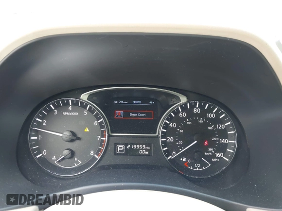 2013 Nissan Pathfinder SV with VIN 5N1AR2MM6DC608821, listed as a IAAI auction lot 41785879 with 219,959 mi miles. Bid and sale history available at carsss.com. Image 7.