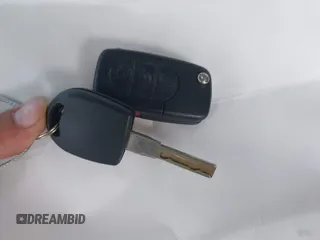 2001 Audi A4 с VIN WAUDH68D11A029147, выставлен на аукционе IAAI как лот 42409279 с пробегом 198 567 миль миль и . История ставок и продаж доступна на DreamBid. Изображение 11.