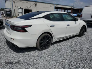 2017 Nissan Maxima SV with VIN 1N4AA6AP9HC409890, listed as a Copart auction lot 55473195 with 104,518 mi miles and Clean Title. Bid and sale history available at DreamBid. Image 3.