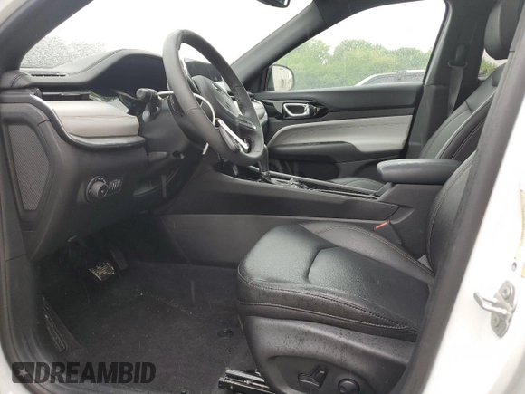 2024 Jeep Compass Limited с VIN 3C4NJDCN4RT578913, выставлен на аукционе Copart как лот 55625155 с пробегом 18 880 миль миль и Списание • Salvage title. История ставок и продаж доступна на DreamBid. Изображение 7.