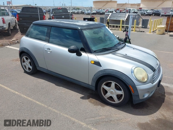2009 MINI Hardtop with VIN WMWMF33599TT69778, listed as a IAAI auction lot 42262628 with 79,028 mi miles and . Bid and sale history available at DreamBid. Image 1.