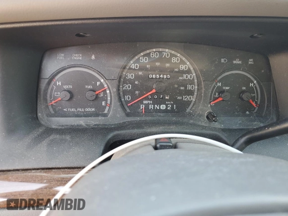 2001 Ford Crown Victoria LX z VIN 2FAFP74W41X205147, wystawiony jako Copart lot #46240035 z przebiegiem 65 495 mil mil oraz Szkoda całkowita • Salvage title. Historia ofert i sprzedaży dostępna na DreamBid. Obrazek 9.