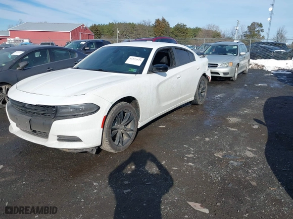 2018 Dodge Charger SXT with VIN 2C3CDXBG2JH247722, listed as a IAAI auction lot 41571510 with NaN miles. Bid and sale history available at carsss.com. Image 17.