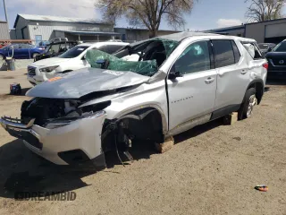 2020 Chevrolet Traverse LS z VIN 1GNERFKWXLJ262274, wystawiony jako Copart lot #51547145 z przebiegiem 50 180 mil mil oraz Nie do naprawy • Non repairable. Historia ofert i sprzedaży dostępna na DreamBid. Obrazek 1.
