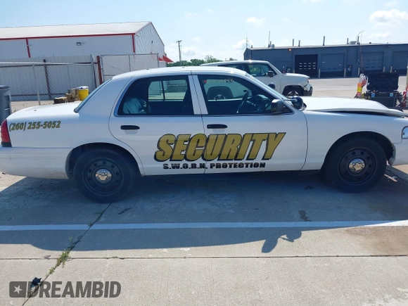 2009 Ford Police Interceptor with VIN 2FAHP71V99X141896, listed as a IAAI auction lot 39829556 with Not provided miles and . Bid and sale history available at DreamBid. Image 14.