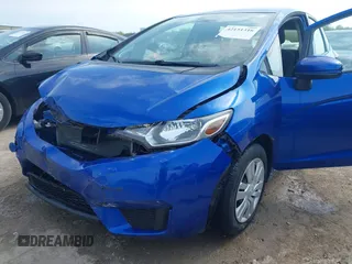 2016 Honda Fit LX with VIN JHMGK5H55GS010607, listed as a IAAI auction lot 42151316 with 39,944 mi miles. Bid and sale history available at carsss.com. Image 6.