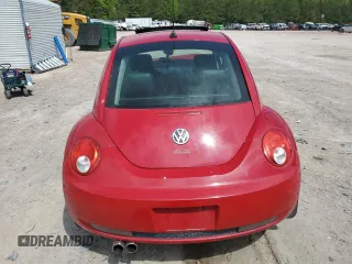 2009 Volkswagen Beetle S with VIN 3VWRW31C29M513497, listed as a Copart auction lot 54986285 with 132,953 mi miles and Clean Title. Bid and sale history available at DreamBid. Image 6.