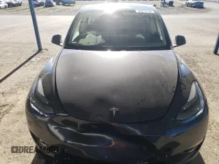 2024 Tesla Model Y Long Range with VIN 7SAYGDEE4RF127409, listed as a Copart auction lot 84274794 with 14,246 mi miles and Salvage title. Bid and sale history available at DreamBid. Image 5.