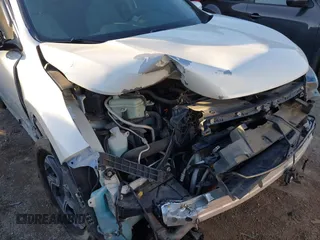 2017 Honda CR-V EX with VIN 2HKRW2H58HH668953, listed as a IAAI auction lot 41398642 with 162,485 mi miles. Bid and sale history available at carsss.com. Image 6.